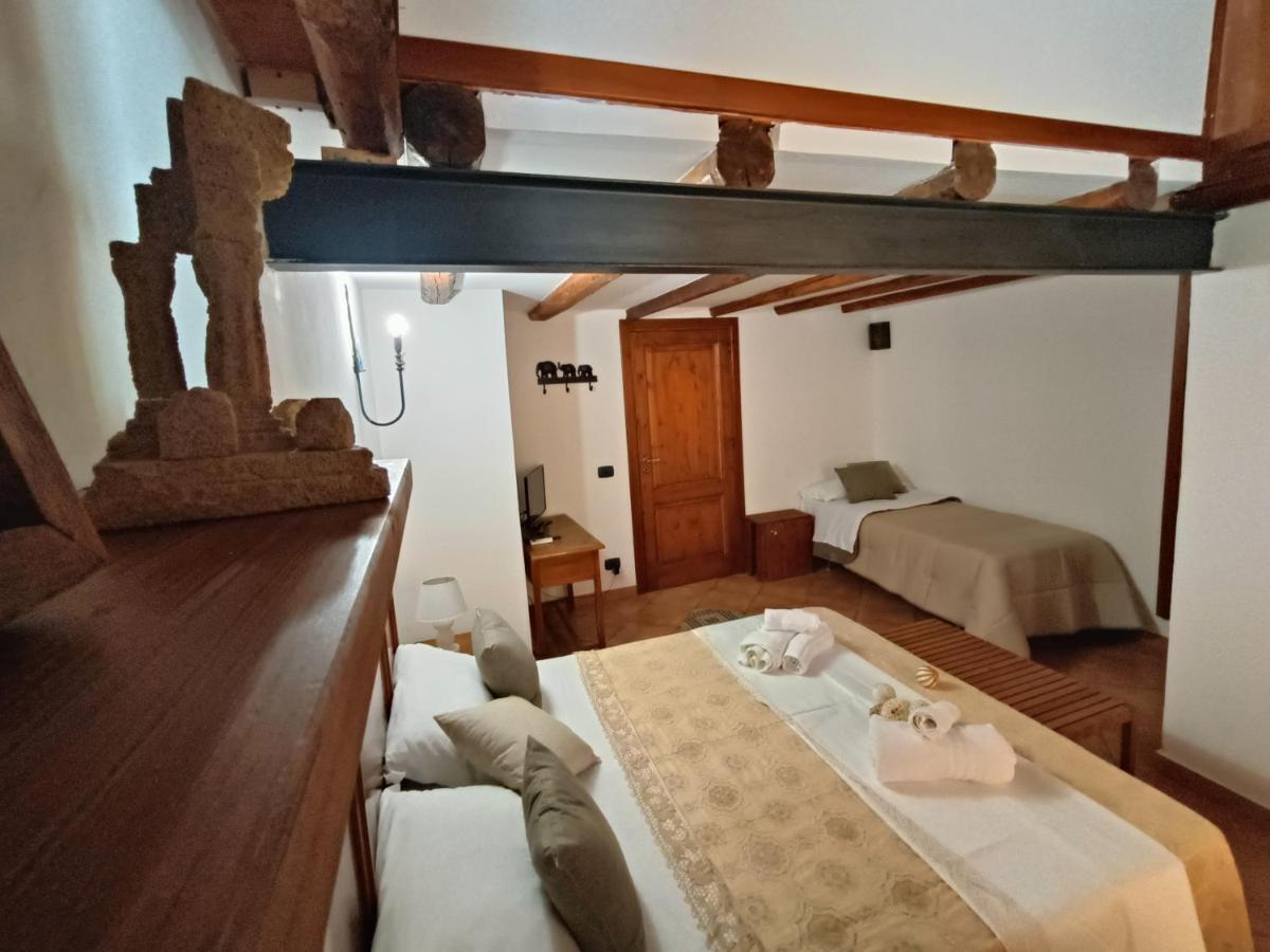 Comfort Triple Room