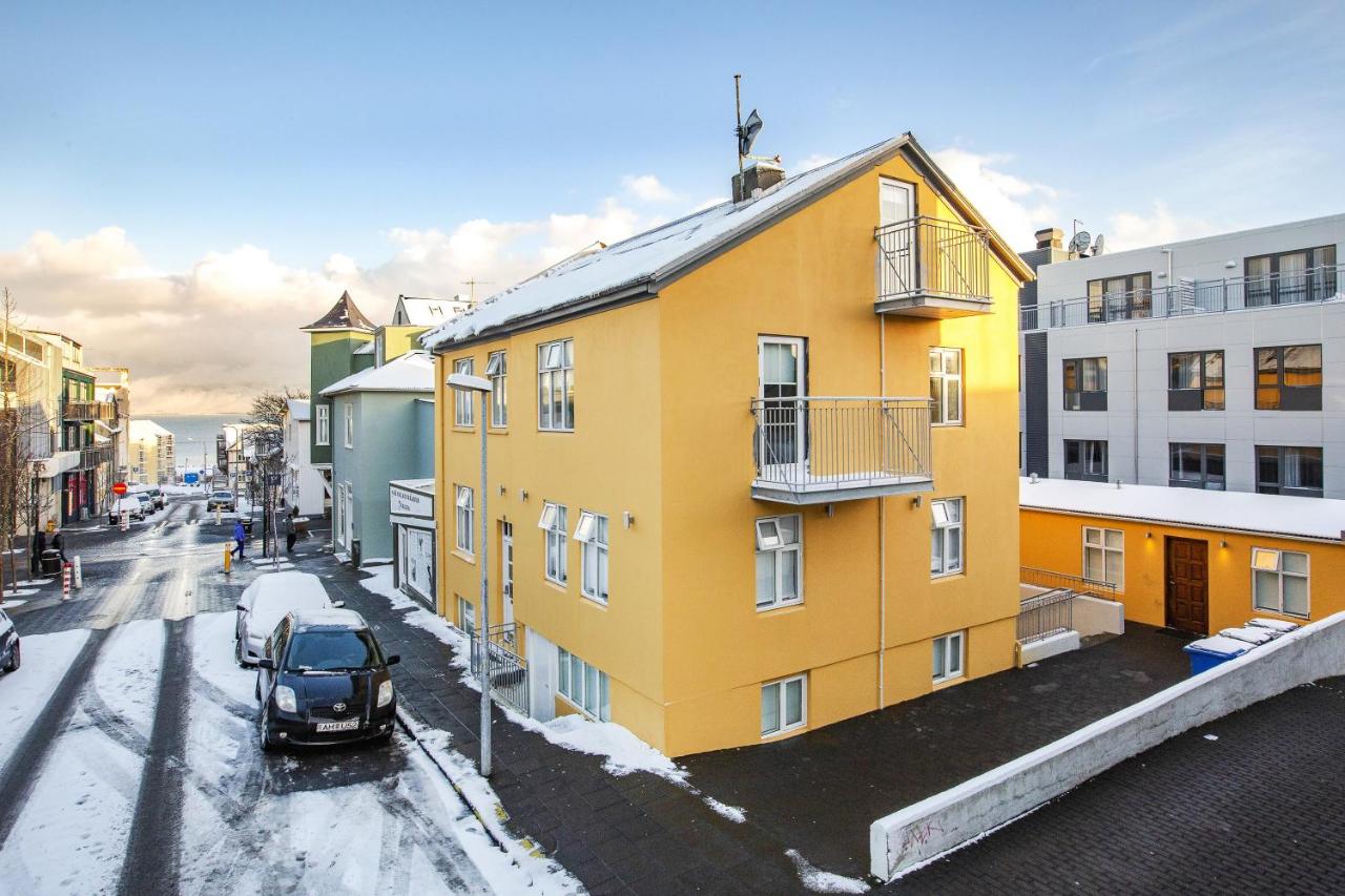 B&B Reykjavik - Alfred's Apartments - Bed and Breakfast Reykjavik