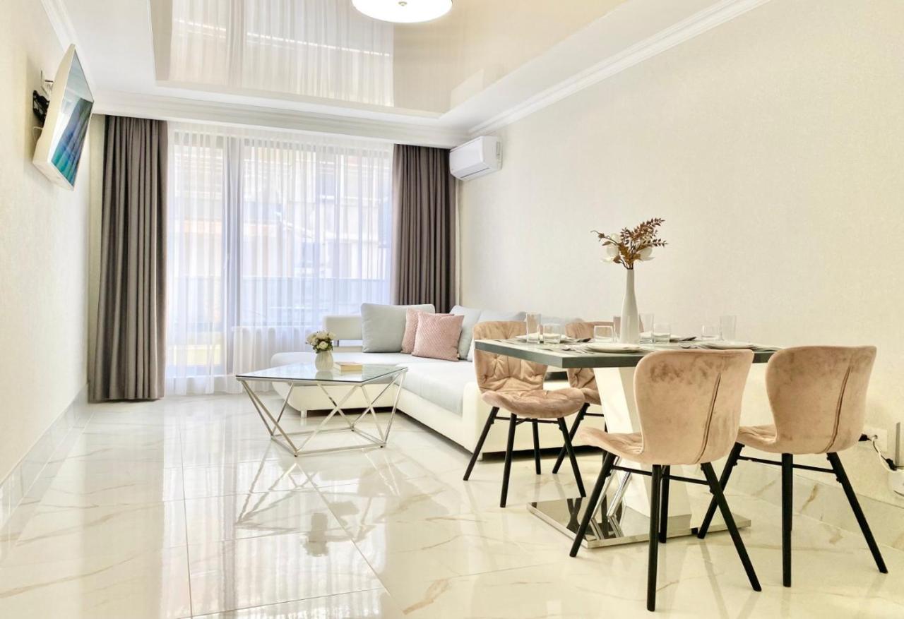 Modern Apartment for 4 Guests Sea View & Free Parking - B&B Pomorie