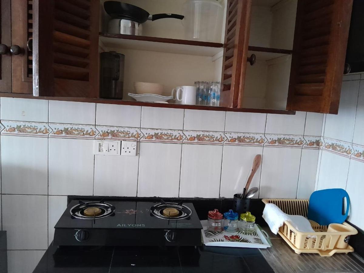 Deluxe Double Room (2 Adults + 1 Child)