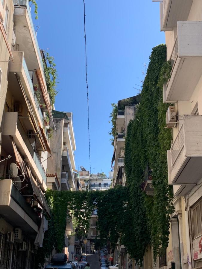 Exarcheia Urban Studio Apartment - B&B Athens