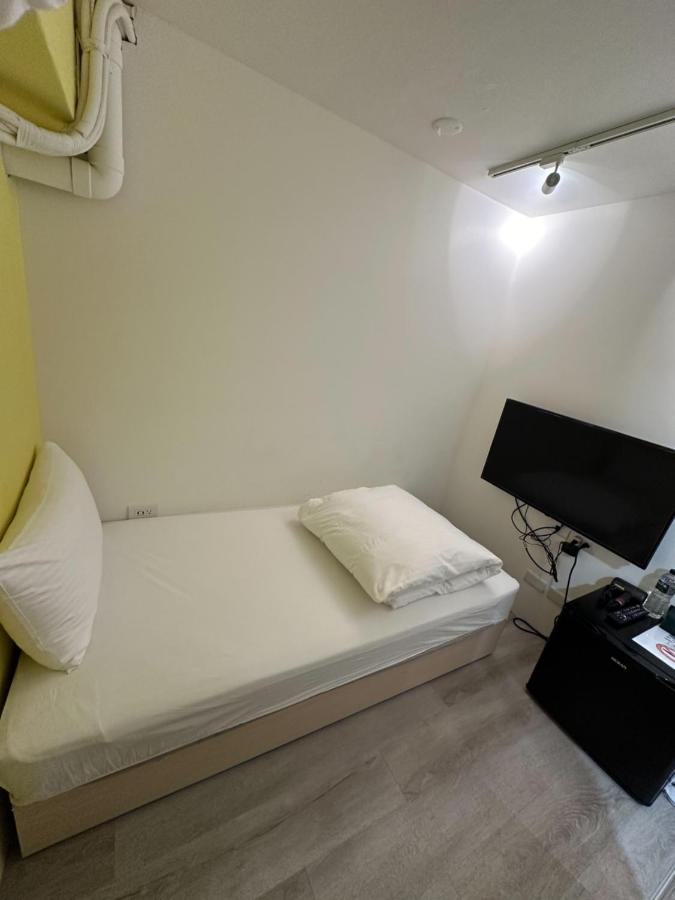 Single Room with Private Bathroom