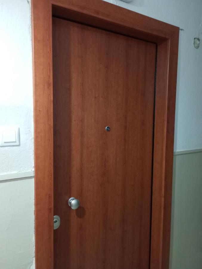 Nikou Nikolaou Apartment - Bed and Breakfast