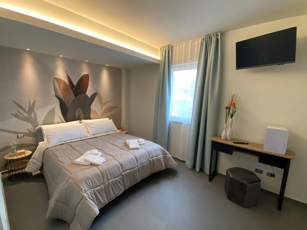 ETNA STONE - B&B