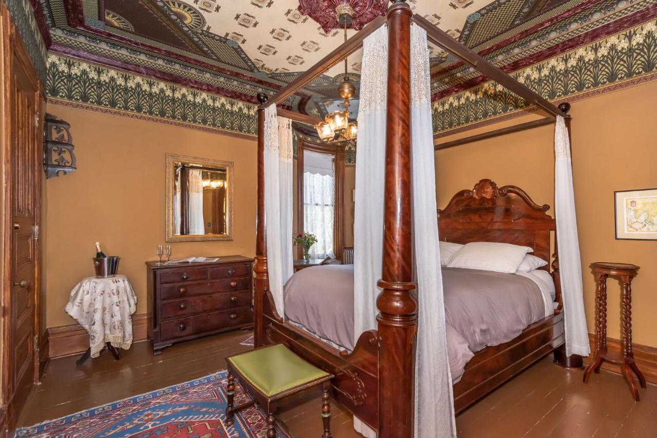 Chambre Lit Queen-Size Deluxe