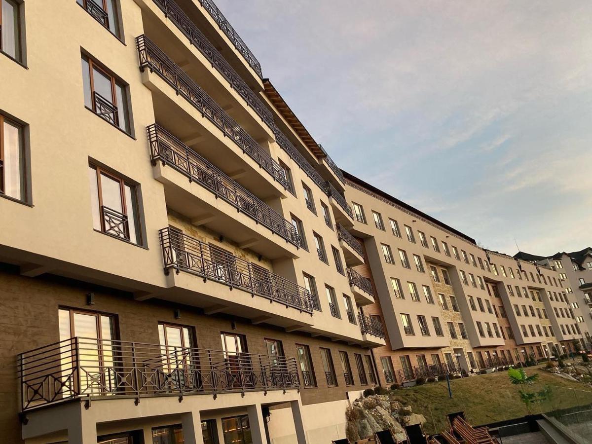 Dux Apartmani - Milmari, Kopaonik - B&B