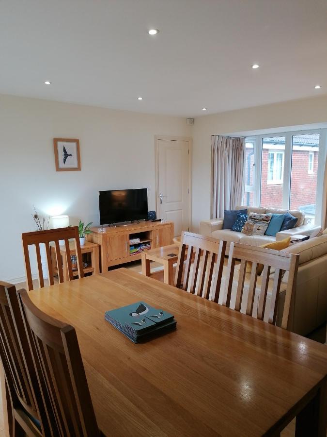 B&B Camber - The Beach House, With Secure Garage for Guest Use - Bed and Breakfast Camber