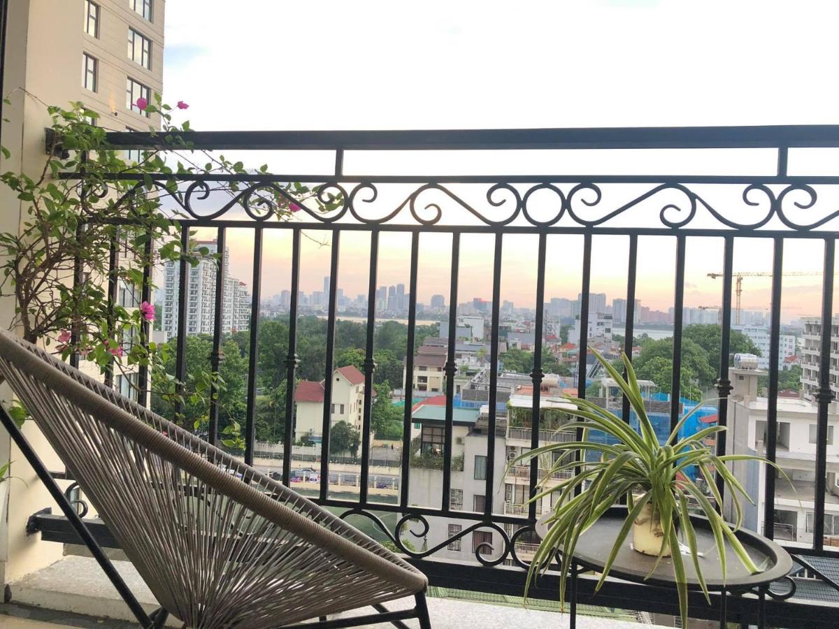 Studio with Terrace
