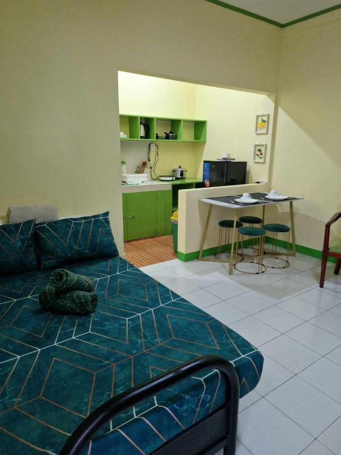 B&B Tacloban City - Fully Furnished Studio Room and 1 Bedroom Apartment - Bed and Breakfast Tacloban City