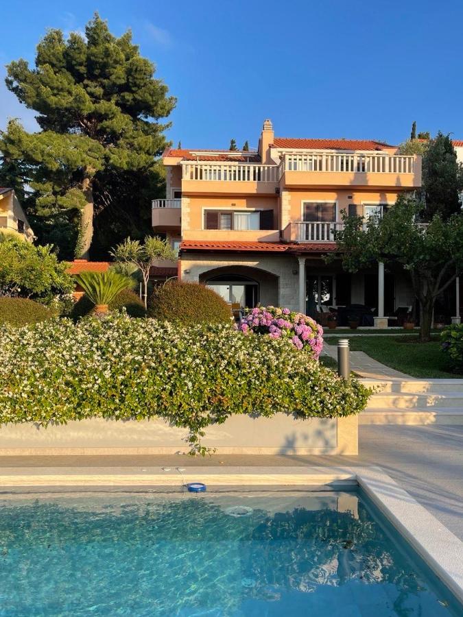 Villa Laperosa - B&B