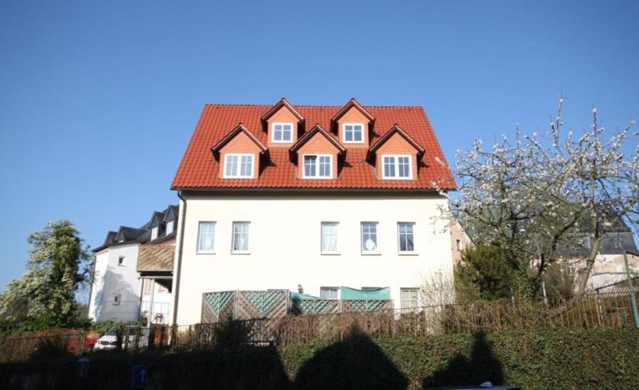 Ferienwohnung Zschopau Zentrum - Chambres d’hôtes