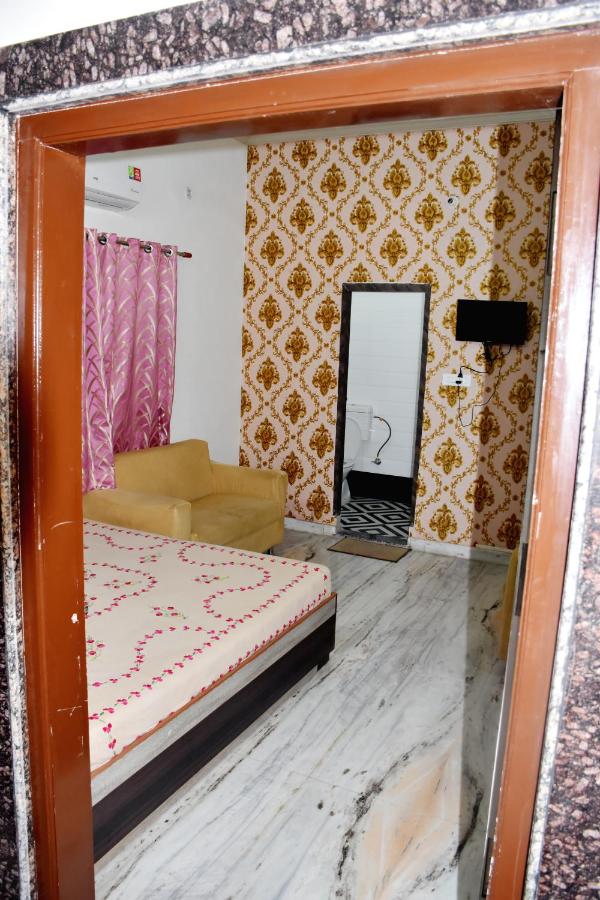 Ramaya Home Stay - Ferienwohnung Varanasi