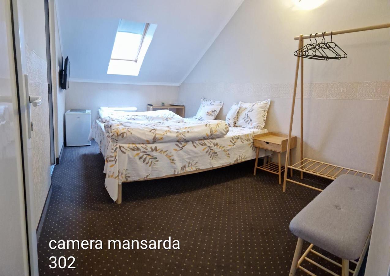 Petite Chambre Double Mansardée