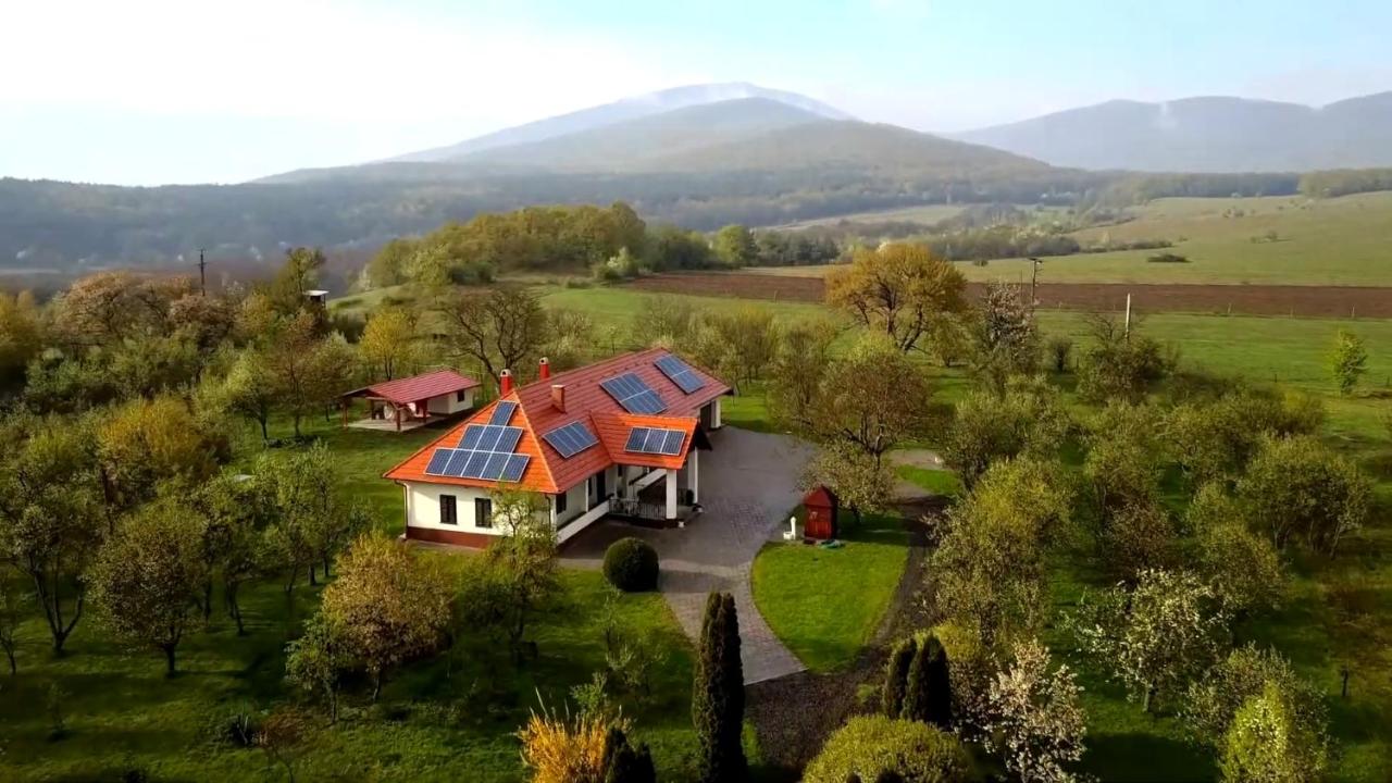 Csonkás Kúria Vendégház Zemplén - Ferienwohnung Mogyoróska