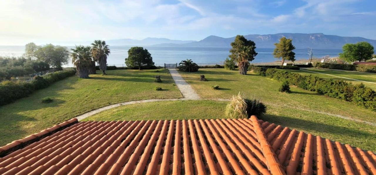 Beachfront Villa Tranquility - Ferienwohnung Longós