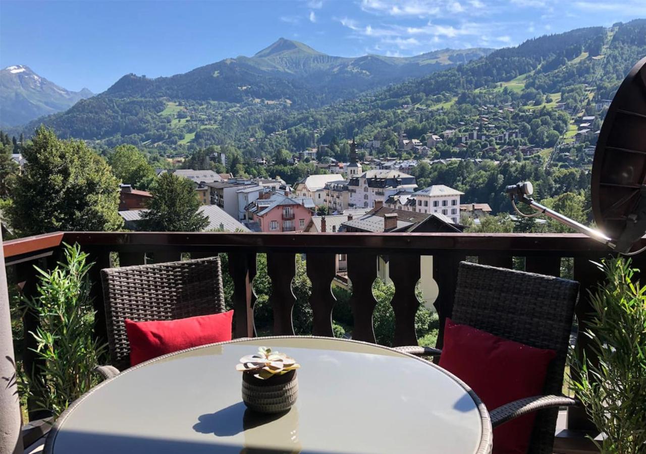 Taragan - Totally Refurbished 3 bed apt, Central St Gervais! - B&B