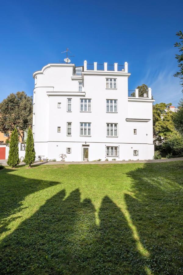 Apartment mit Gartenblick