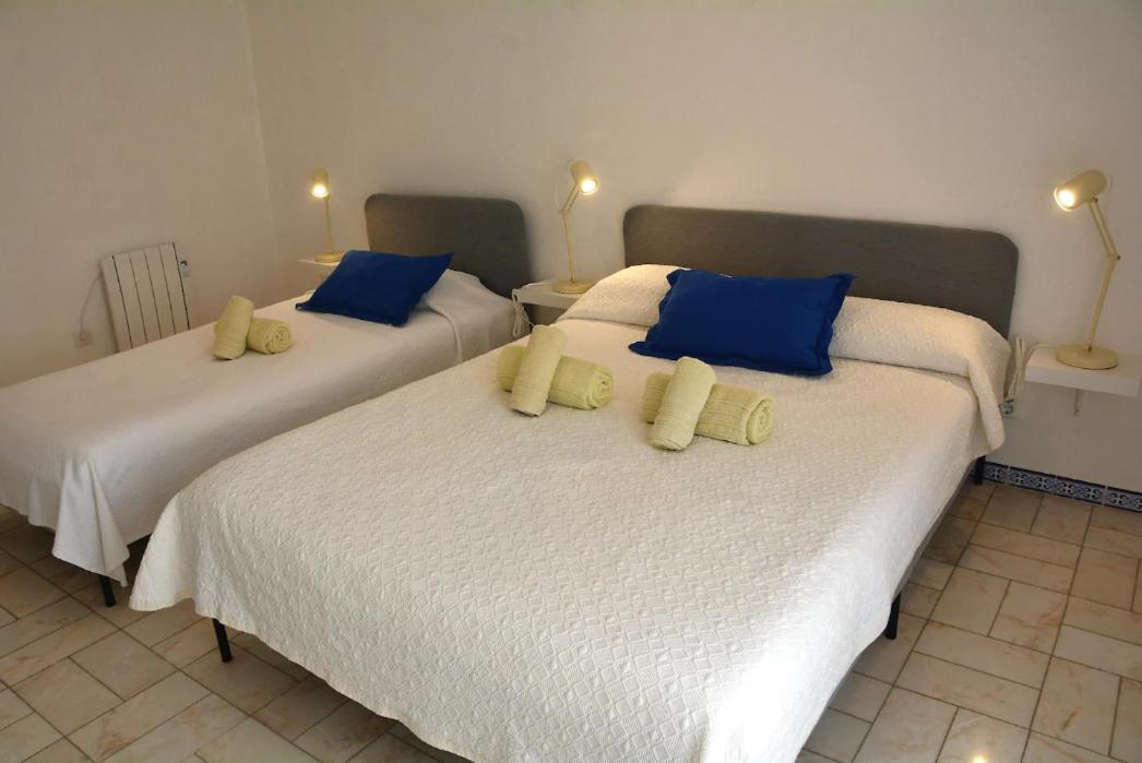Camera Tripla con Bagno in Comune