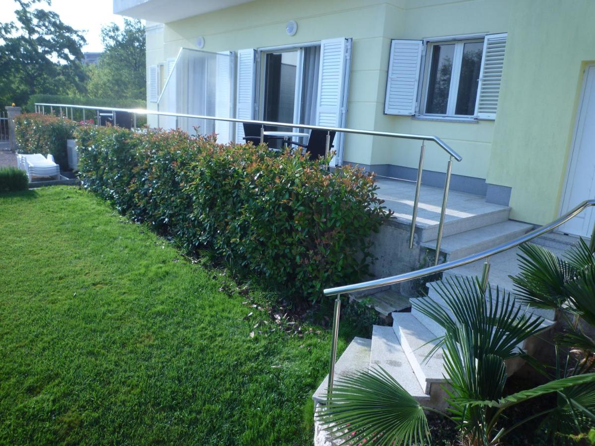 Apartamento con terraza 