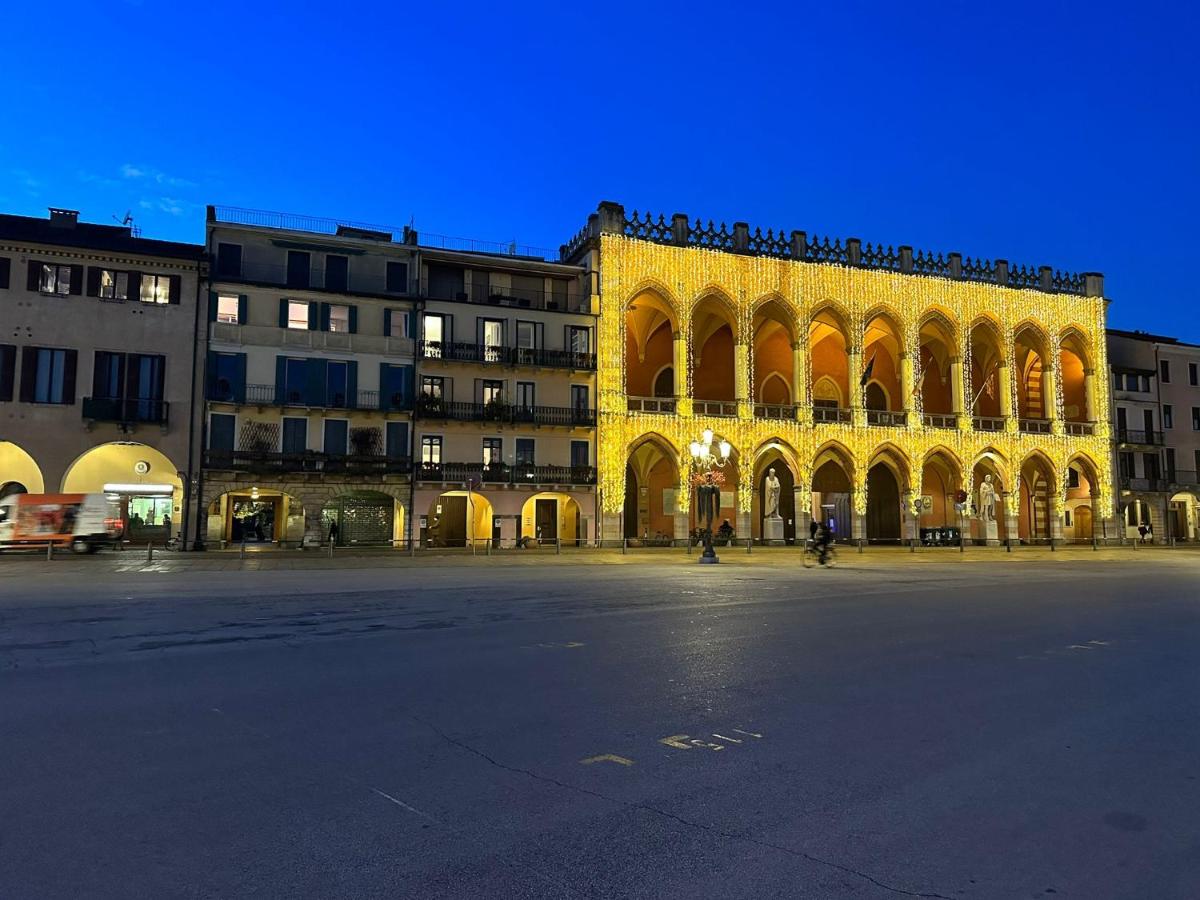Wonderful Prato della Valle Free Parking - B&B Padova