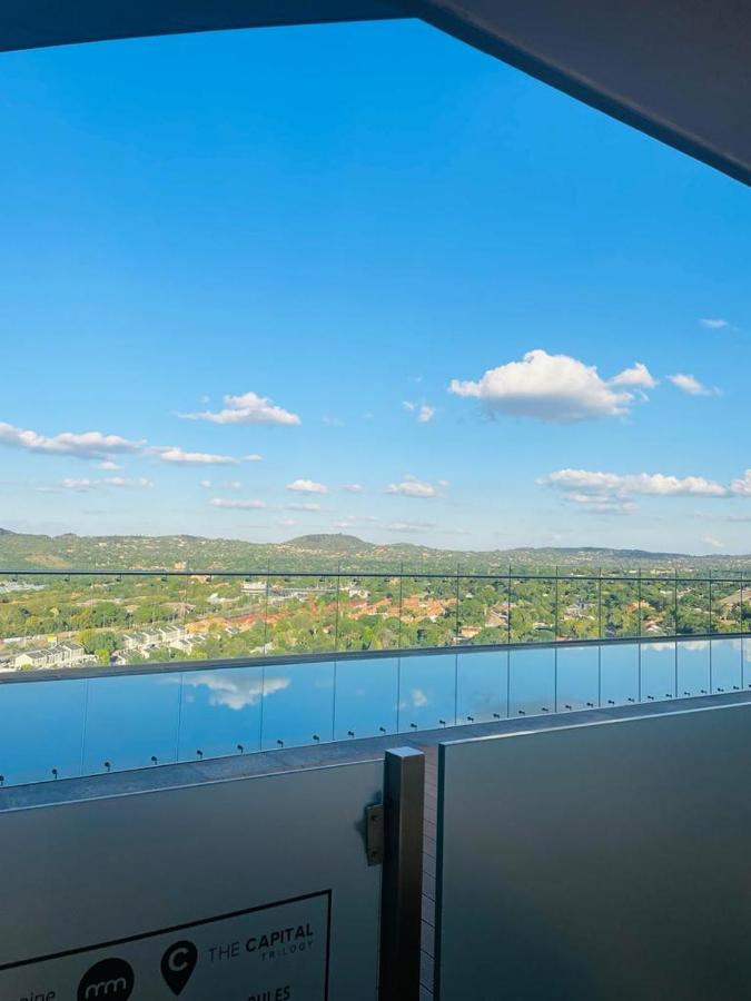 Menlyn Maine Residences 721 - Chambres d’hôtes