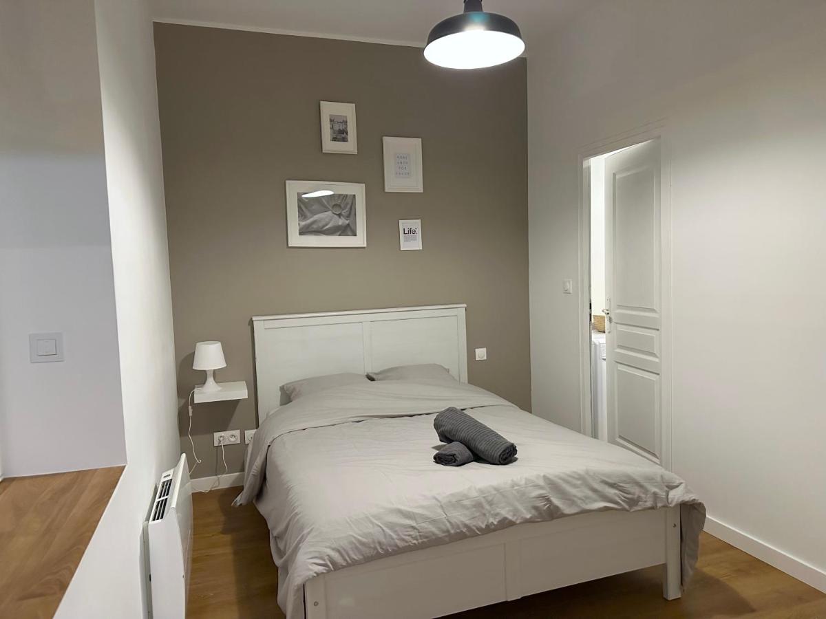 Reyloft • Situé au cœur de Douai & Wifi fibre - Bed and Breakfast