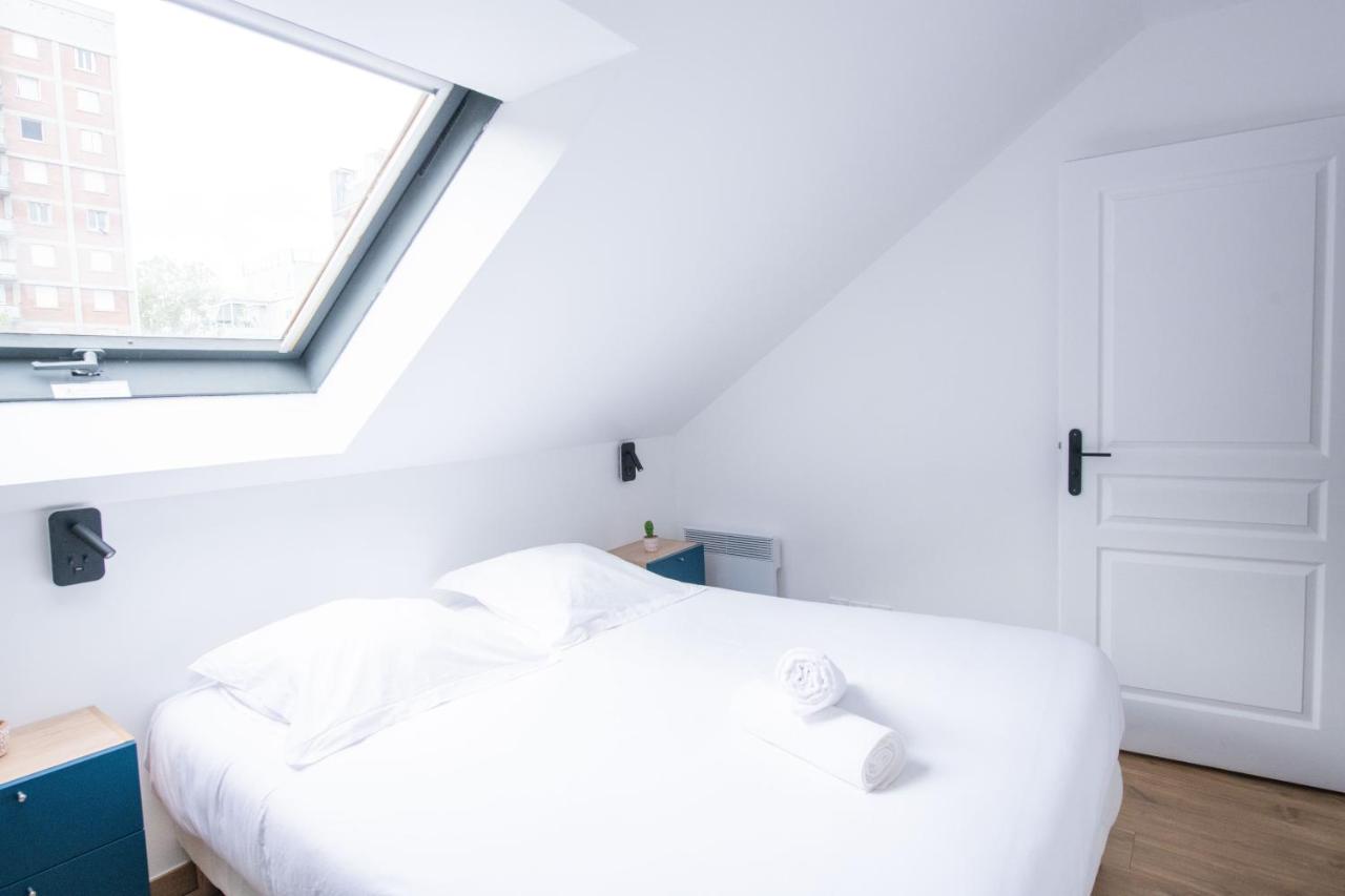 Le Champs-Elysees - Cité universitaire Paris 14 - B&B Gentilly