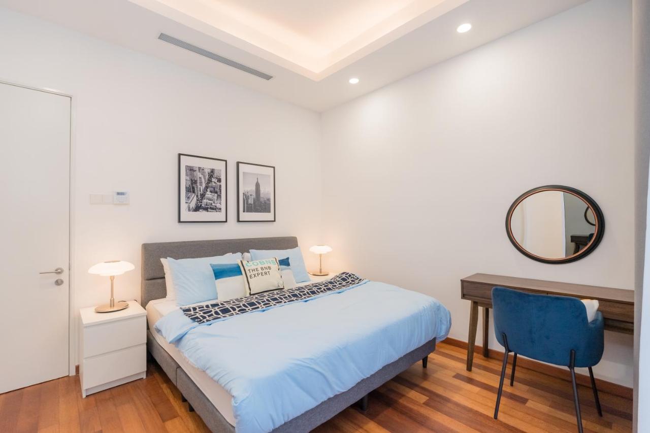Deluxe 1 Bedroom Suite with Bathtub