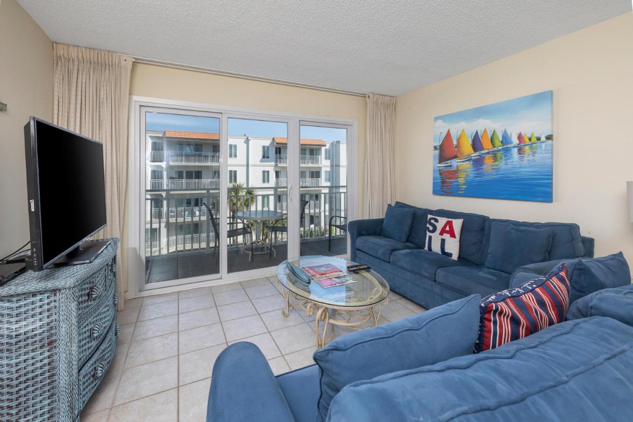 Beach Club # 327 - B&B