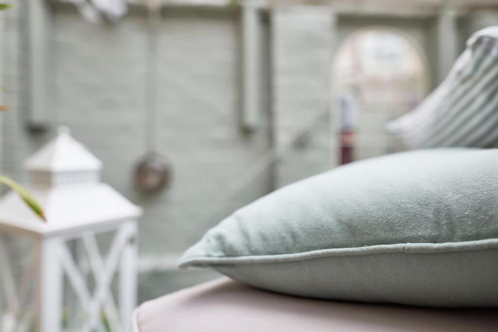Cute Beach House - 4 mins walk - Bed and Breakfast Bournemouth