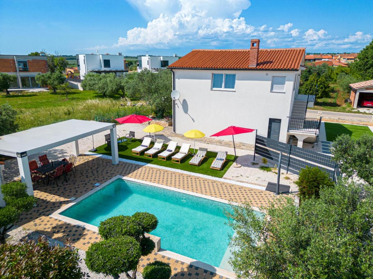 Holiday house Tiffany - B&B Gallesano
