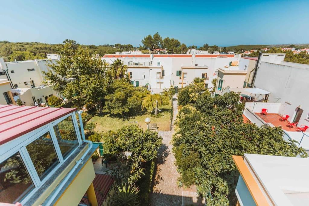 Cascais Surf & Nature Home with Terrace & Yoga Gym near Guincho Beach 2 to 6 Guests - Ferienwohnung Cascais