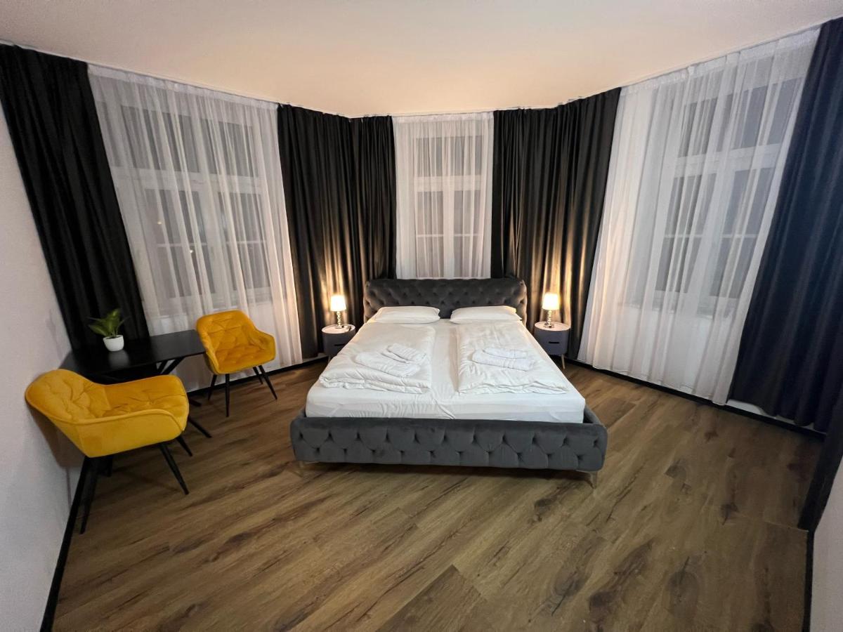 B&B Nürnberg - Hotel Elisei - Bed and Breakfast Nürnberg