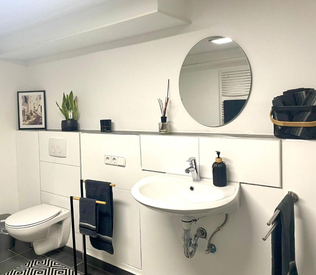 Stilvolles Designappartment mit Terasse & Garten im idylischem Bindlach - B&B