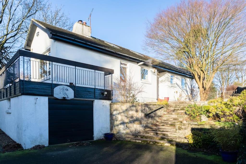 Stunning 7BR GardenVilla - Glasgow & Loch Lomond - Sleeps25 - PleasantHillScotland - B&B