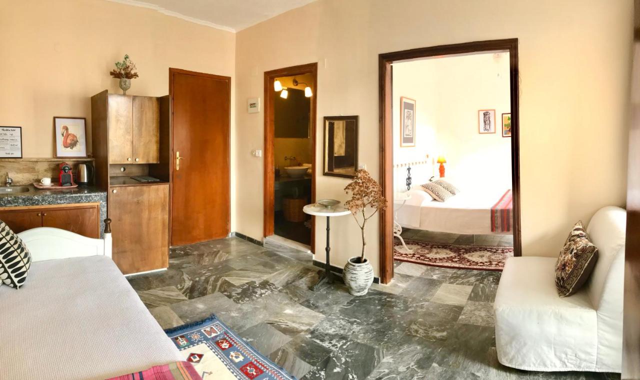 Comfort Triple Room