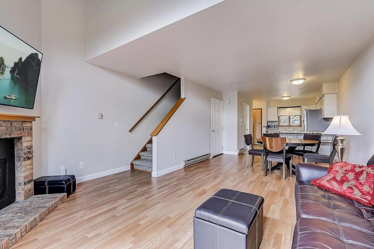 Destination Dells Vacation Home at Tamarack Resort - B&B