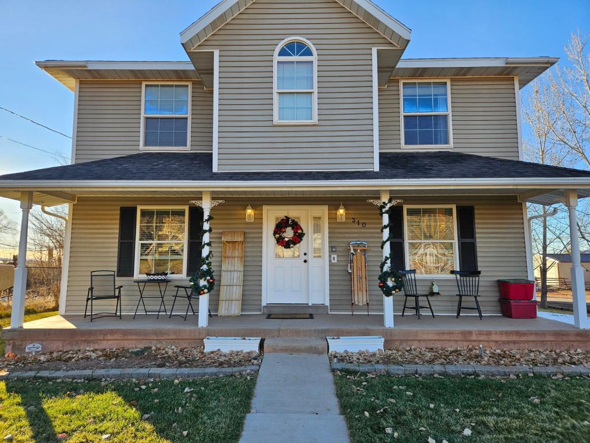 Red Creek Inn and Farm - Bed and Breakfast