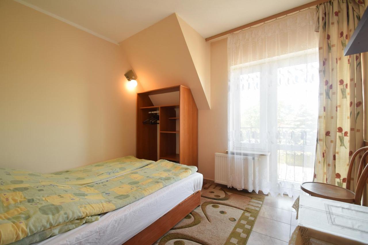 Chambre Familiale avec Salle de Bains Privative