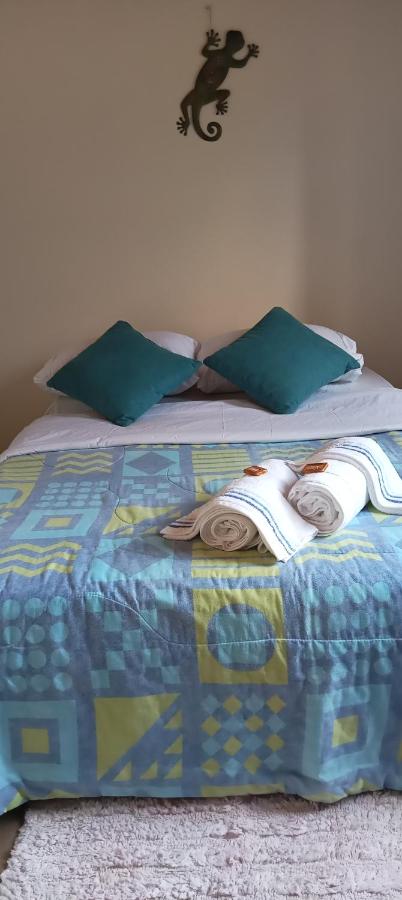 Chambre Simple avec Salle de Bains Commune