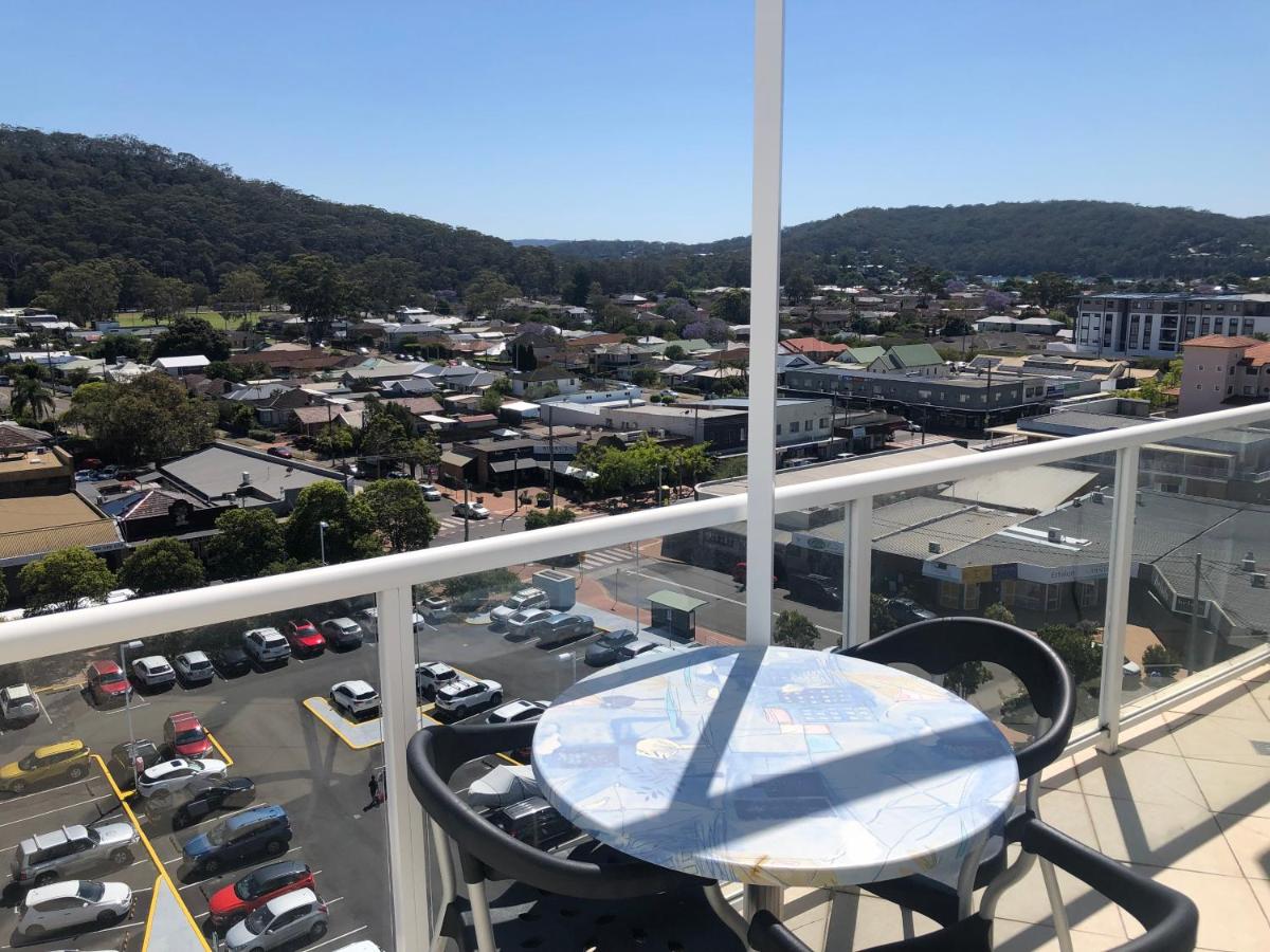 "The Nest" One-Bedroom Apartment Penthouse Level with Hinterland View
