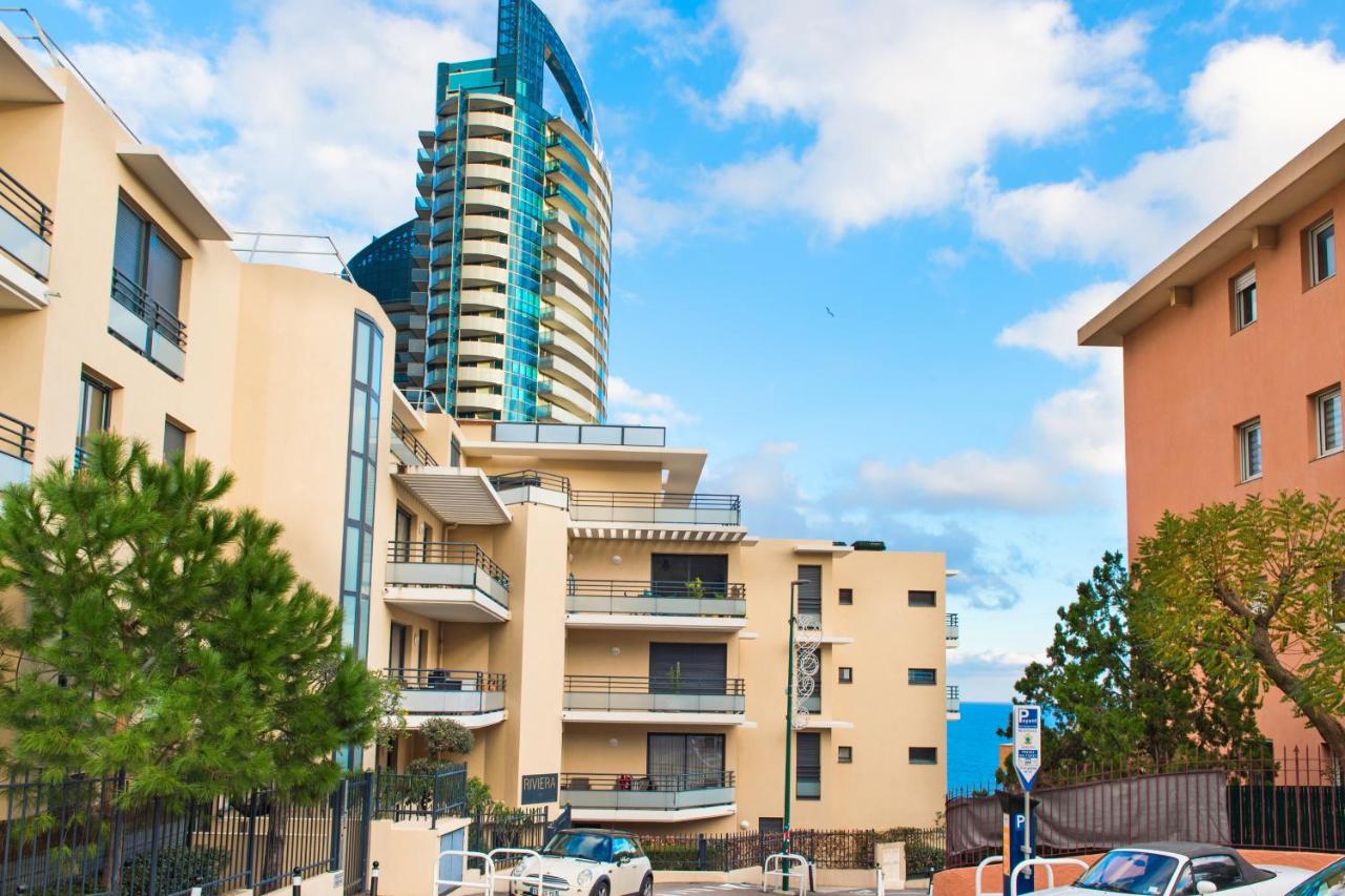 Vue Monaco & Tour Odéon - Terrasse - Parking - BH - B&B