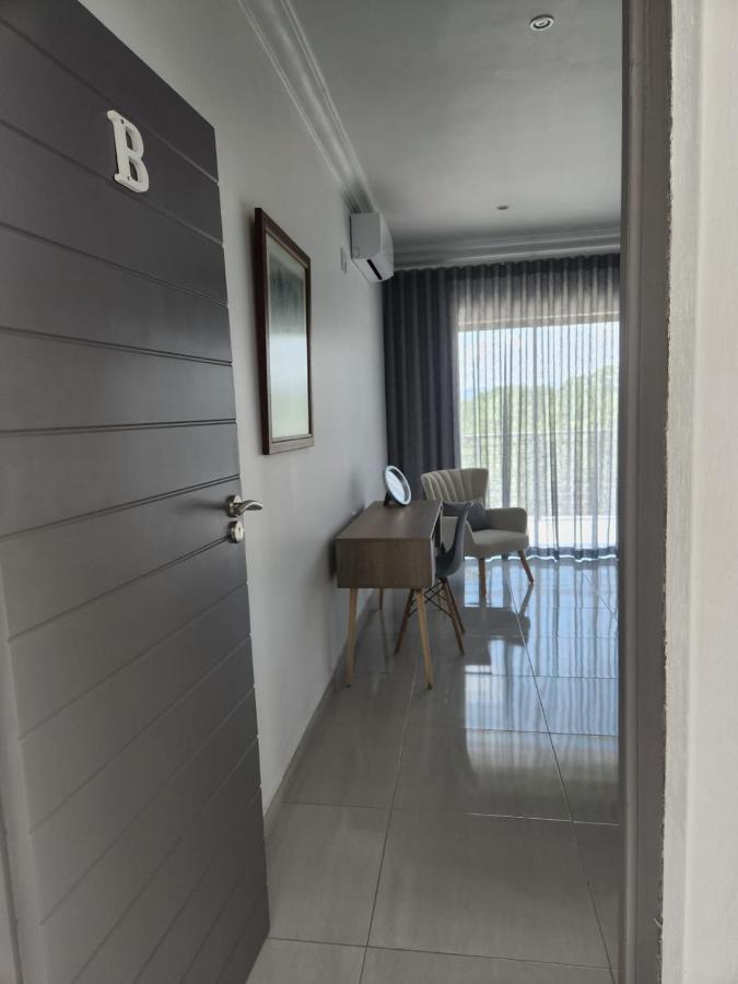 La Chambre Manor House - Bed and Breakfast
