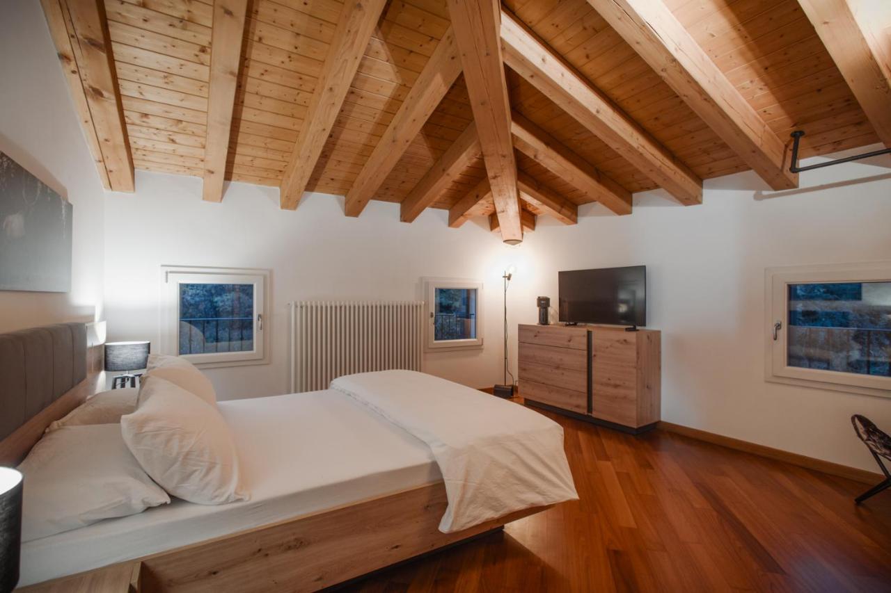 Large Double or Twin Room