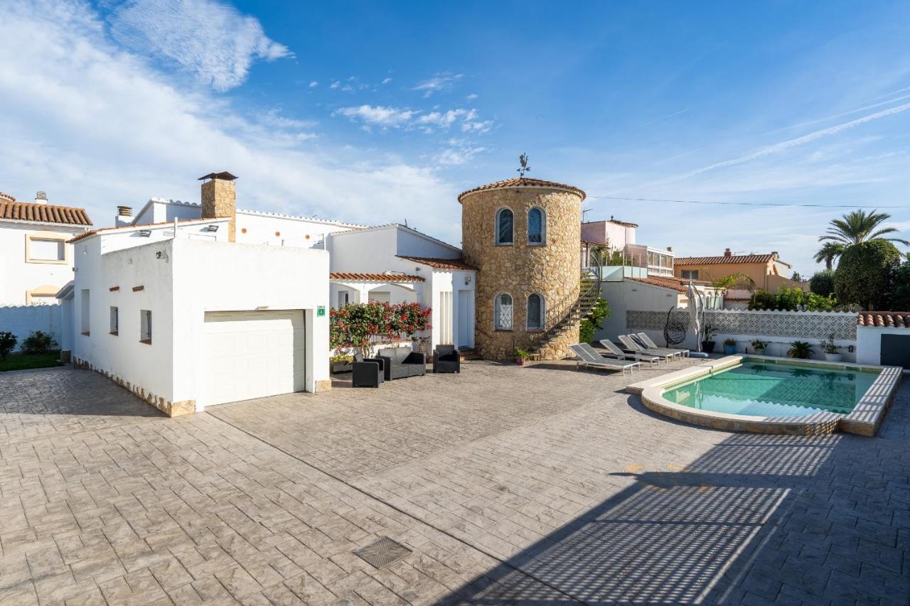 WELCS CASA 111 EMP con piscina - B&B
