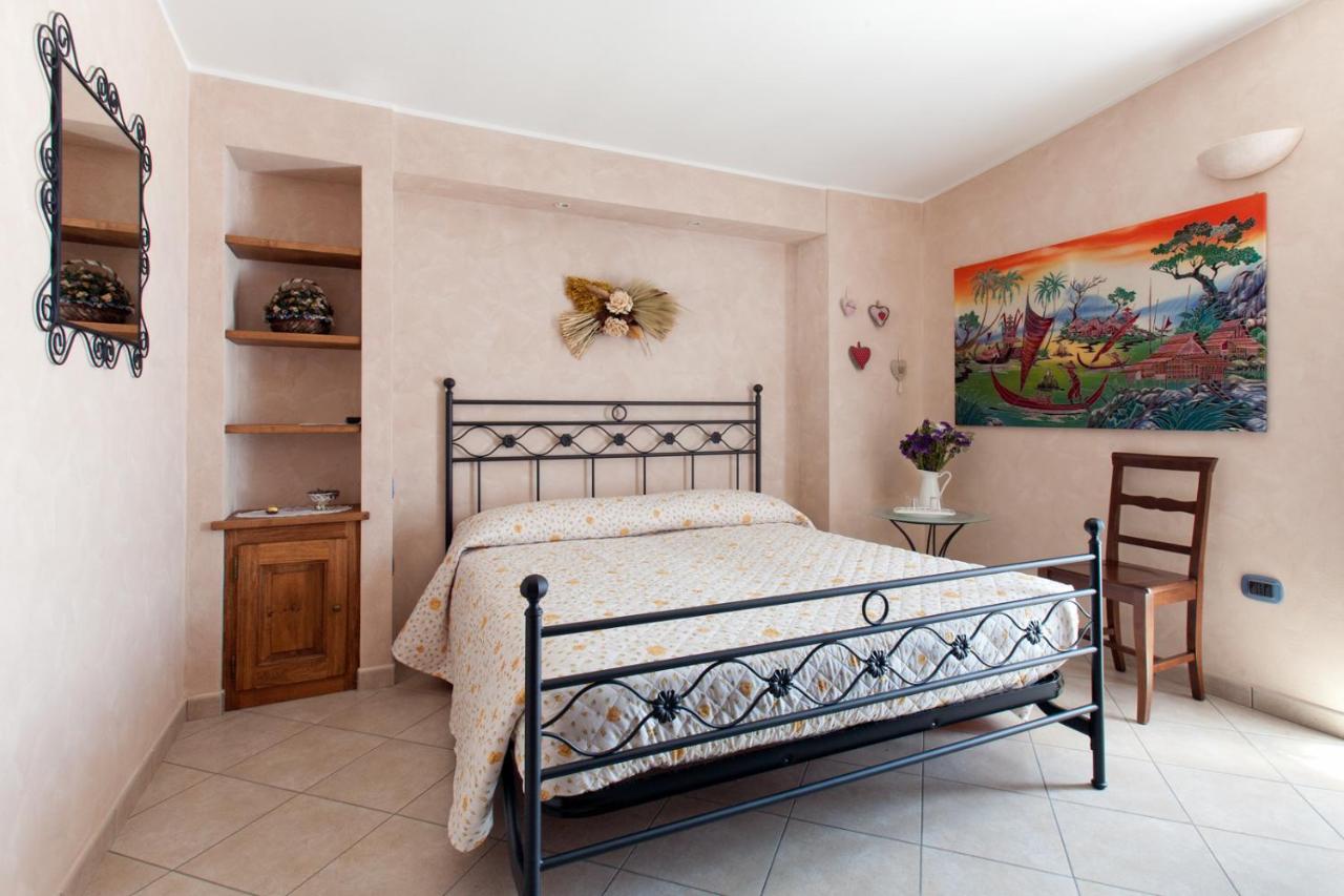 Two Connecting Rooms with Terrace