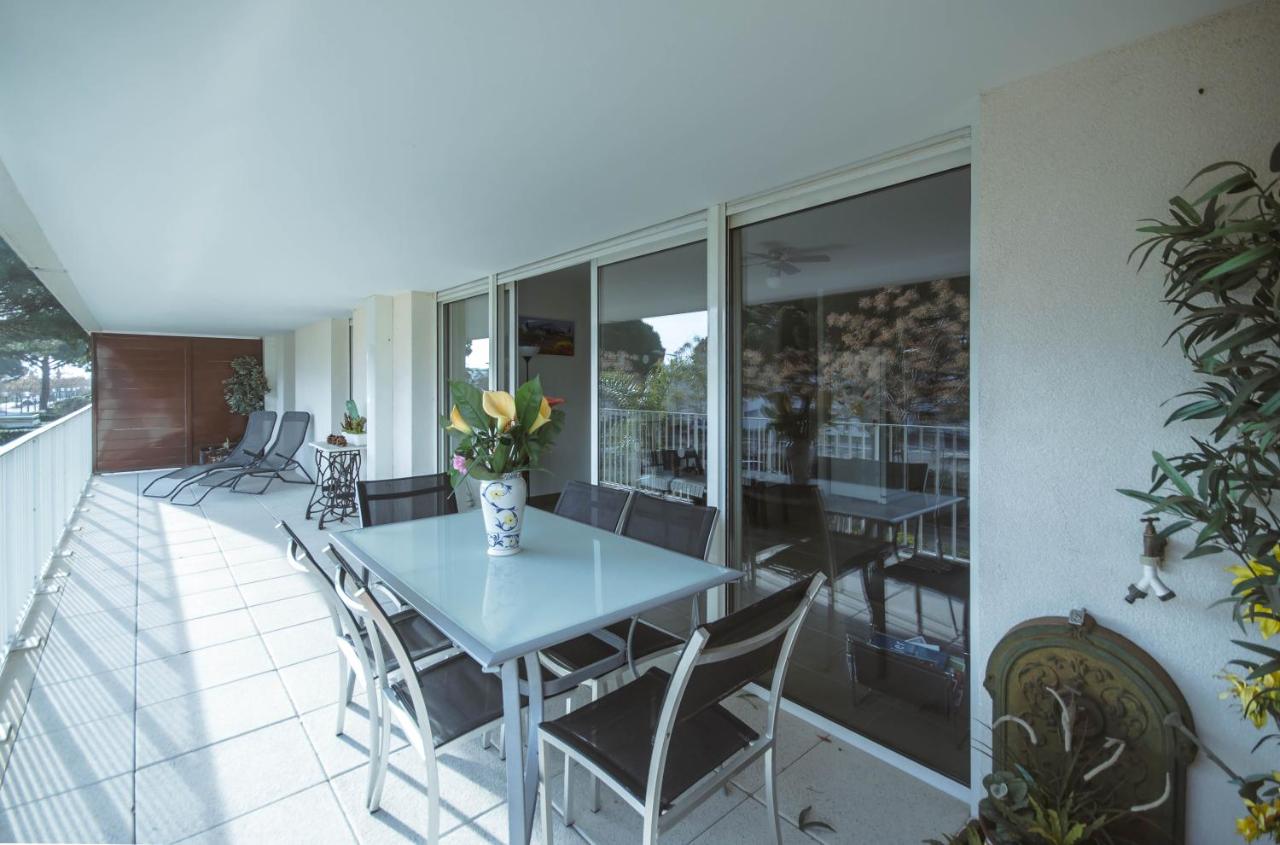 Chez Martin - Spacieux appartement climatisé proche de la plage - B&B