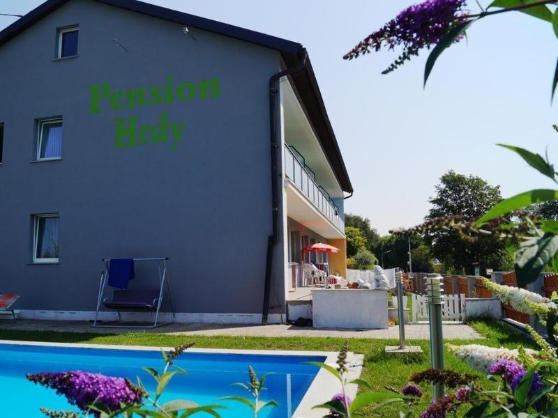 B&B Bad Schallerbach - Pension Hedy - Bed and Breakfast Bad Schallerbach