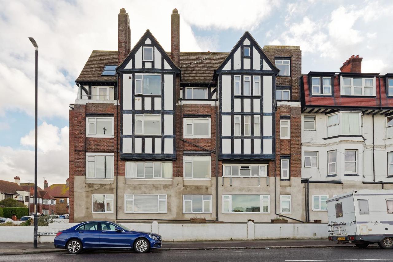 Walpole Bay Sea Views - Bed and Breakfast Margate