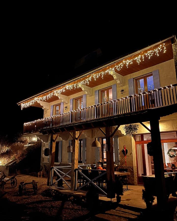 La Maison du Chevalier - Chambres et tables d'hôtes - adults only - B&B Marat